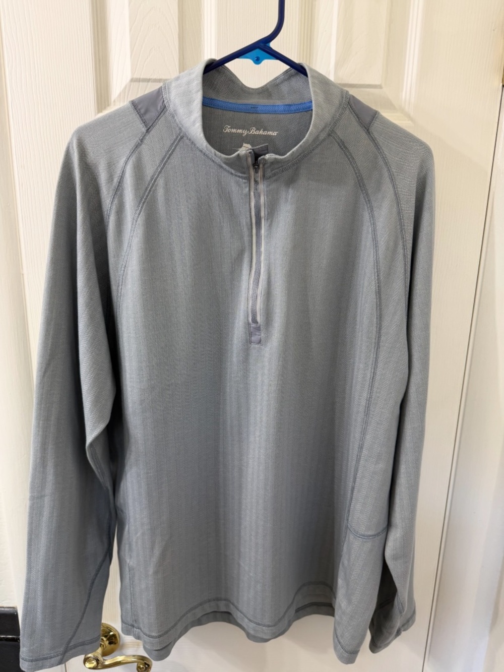 Tommy Bahama Men’s Gray Textured Striped Quarter Zip Pullover Size Large